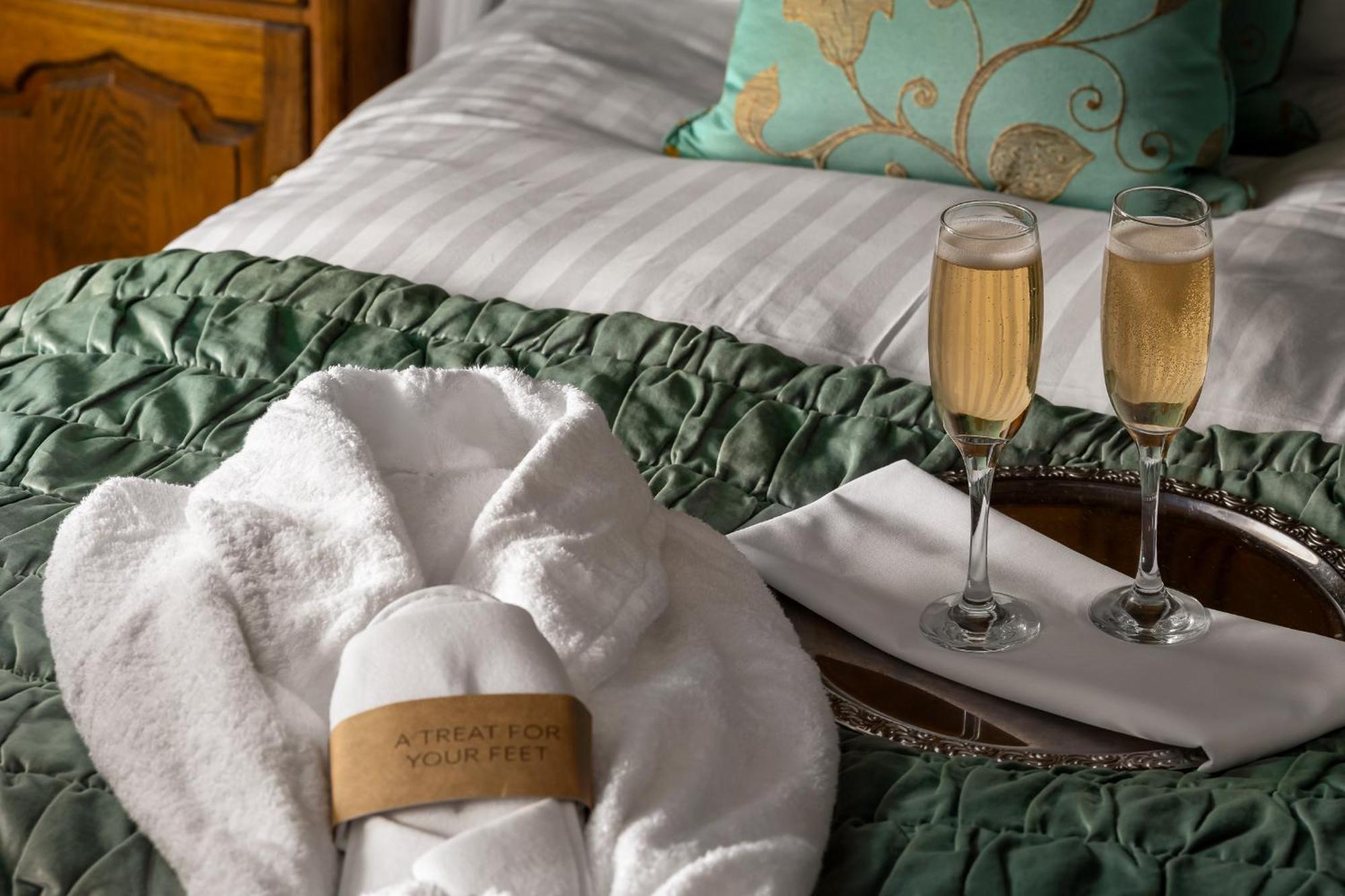 Abbots Grange Manor House (Adults Only) Otel Broadway  Oda fotoğraf